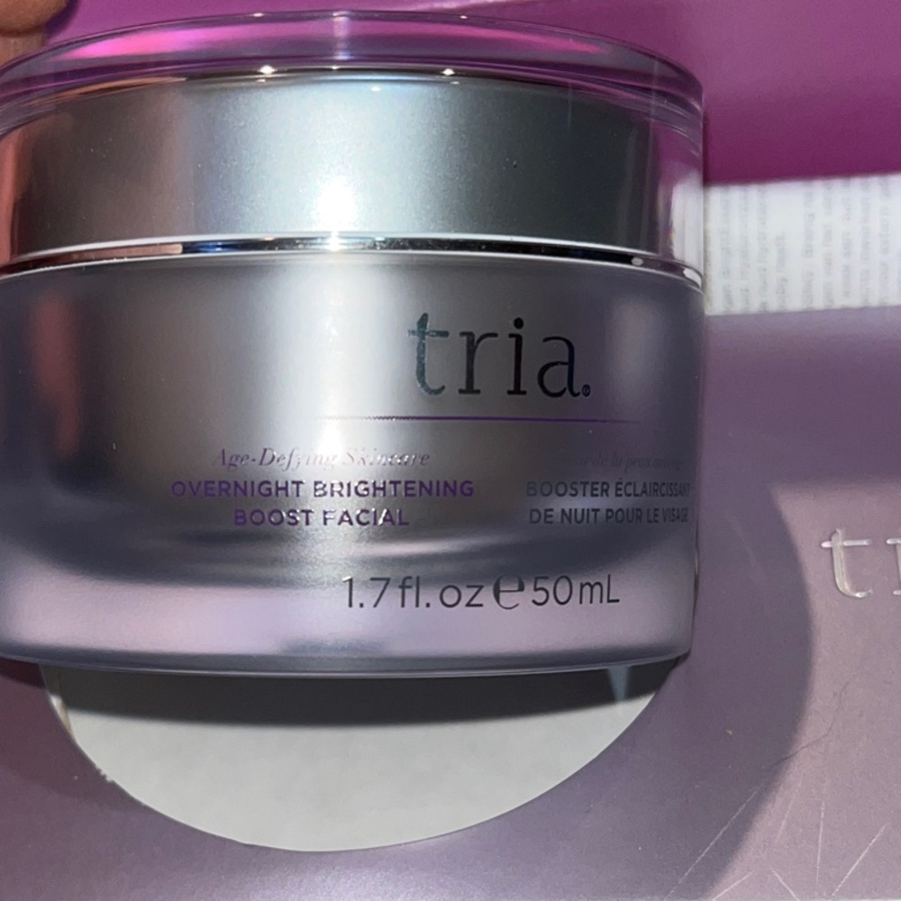 Tria set priming cleanser & overnight brightening boost facial NWT